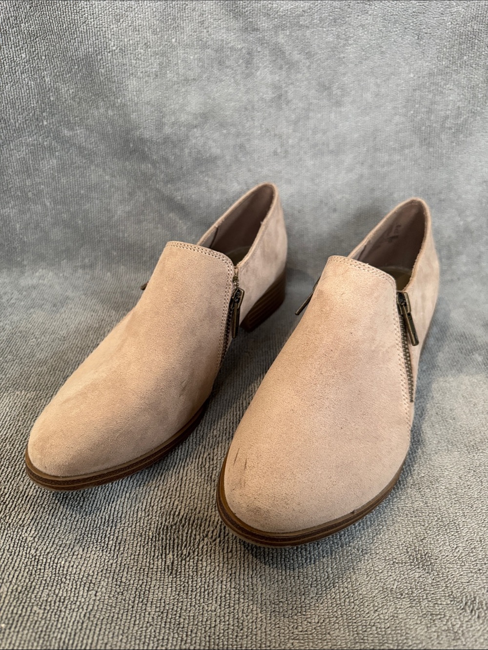 American Eagle Women's Double Zipper Faux Suede Slip-On Ankle Shoes